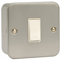 Click CL011 Single Switch 1Gang 2Way & Box 10A Metal Clad