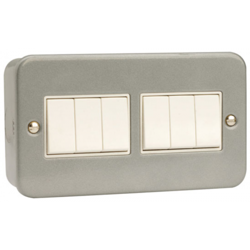 Click CL105 Switch 6Gang 2Way & Box 10A Metal Clad