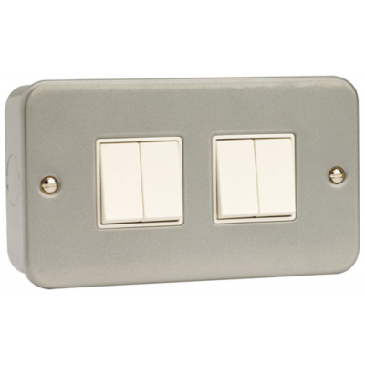 Click CL019 Quad Switch 4Gang 2Way & Box 10A Metal Clad