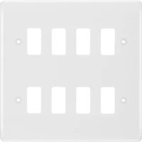 BG R88 Grid Frontplate 8 Gang White