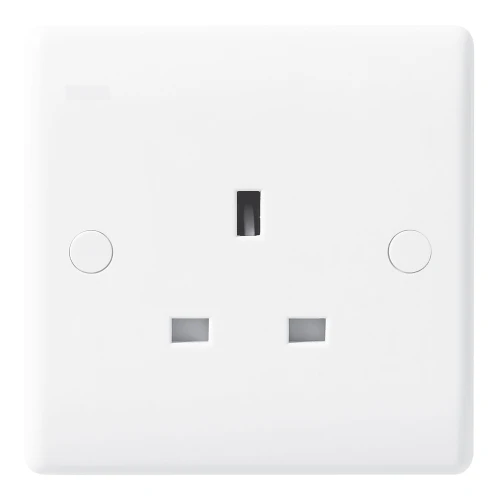BG Nexus White Unswitched Single Socket - 823